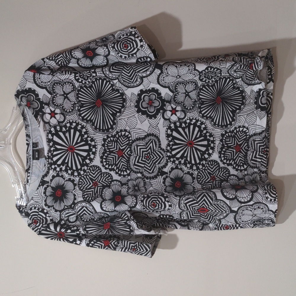 Marimekko for Uniqlo t-shirt